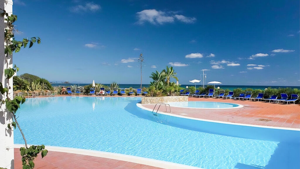 Flamingo Resort