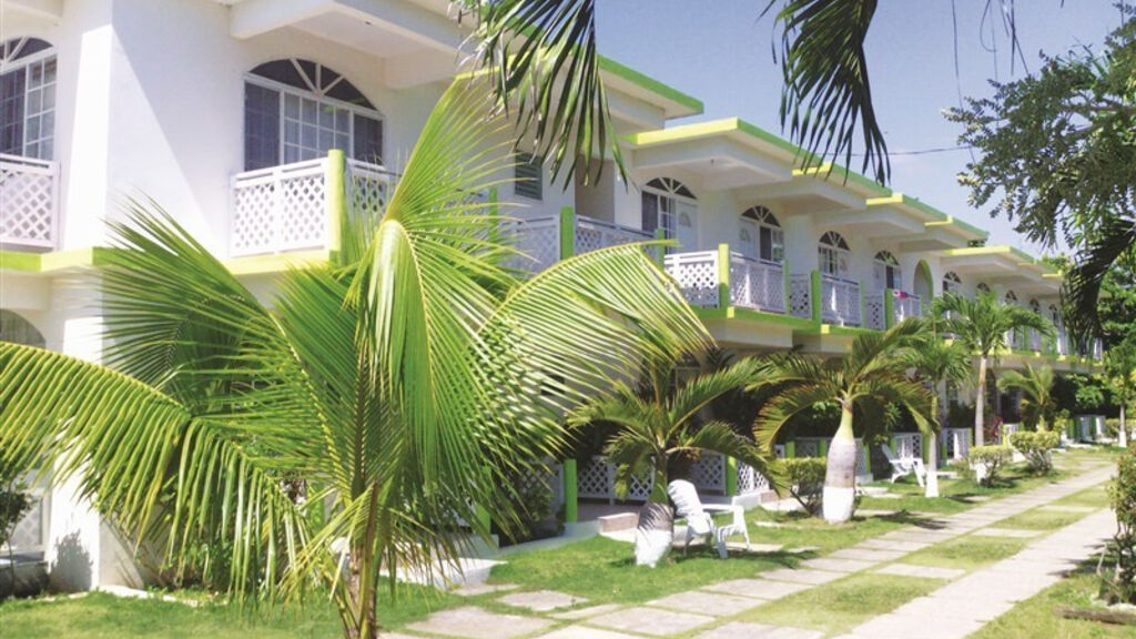 Fun Holiday Beach Resort
