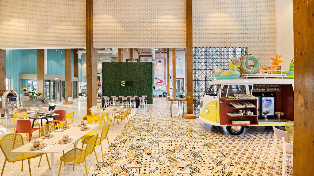 Fuwairit Kite Beach, Tapestry Collection By Hilton