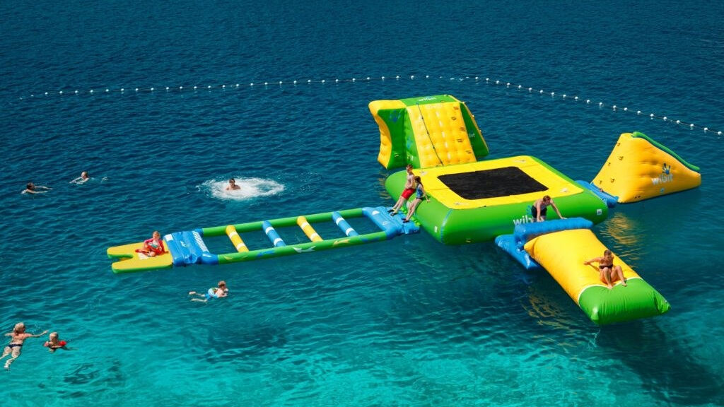 Gava Waterman Milna Resort