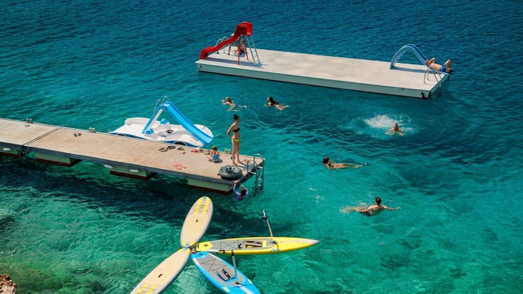 Gava Waterman Milna Resort