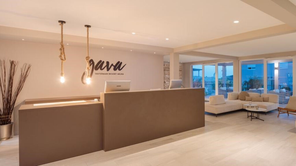 Gava Waterman Milna Resort