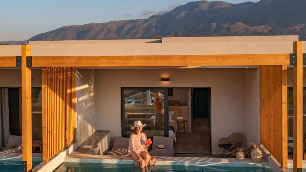 Georgioupolis Suites