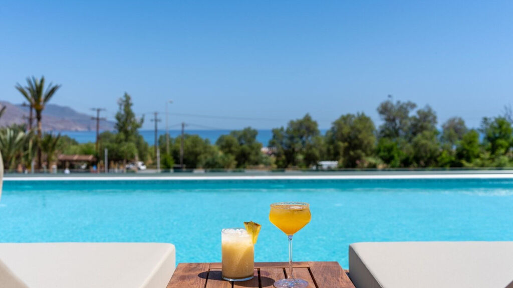 Georgioupolis Suites