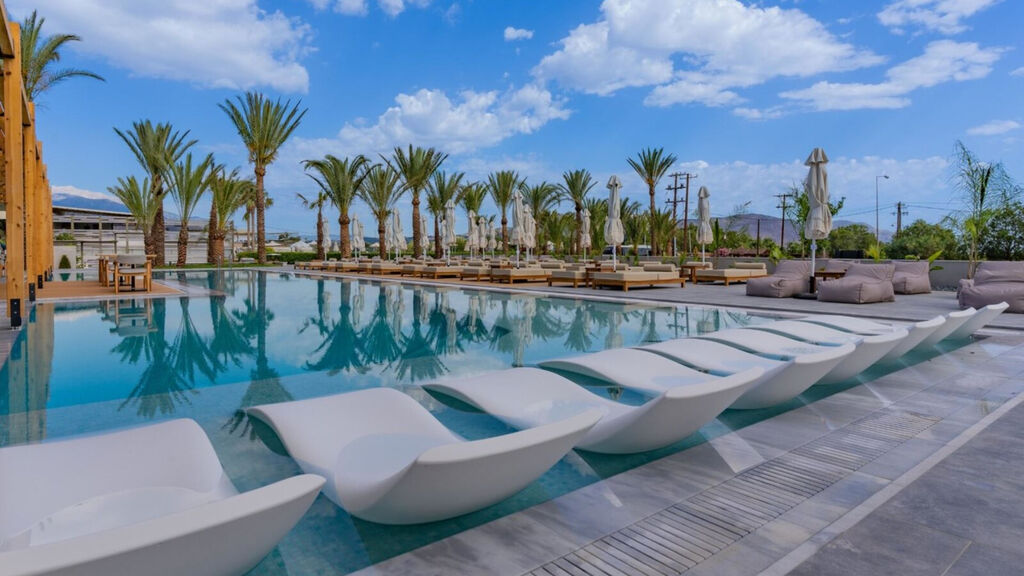 Georgioupolis Suites