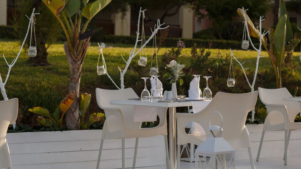 Giannoulis Santa Marina Plaza