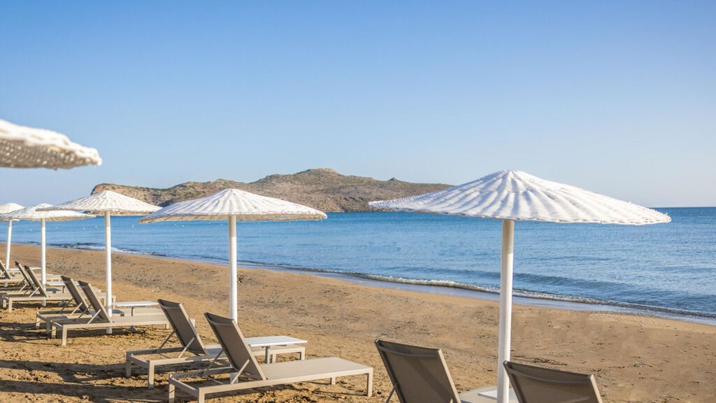 Giannoulis Santa Marina Plaza