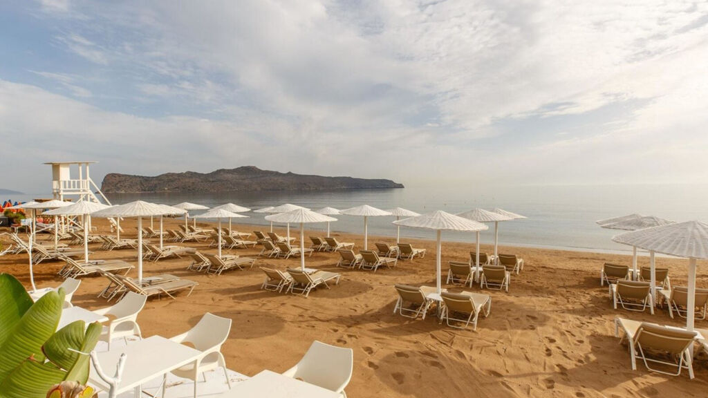 Giannoulis Santa Marina Plaza