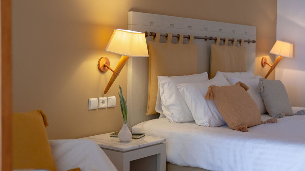 Giannoulis Santa Marina Plaza