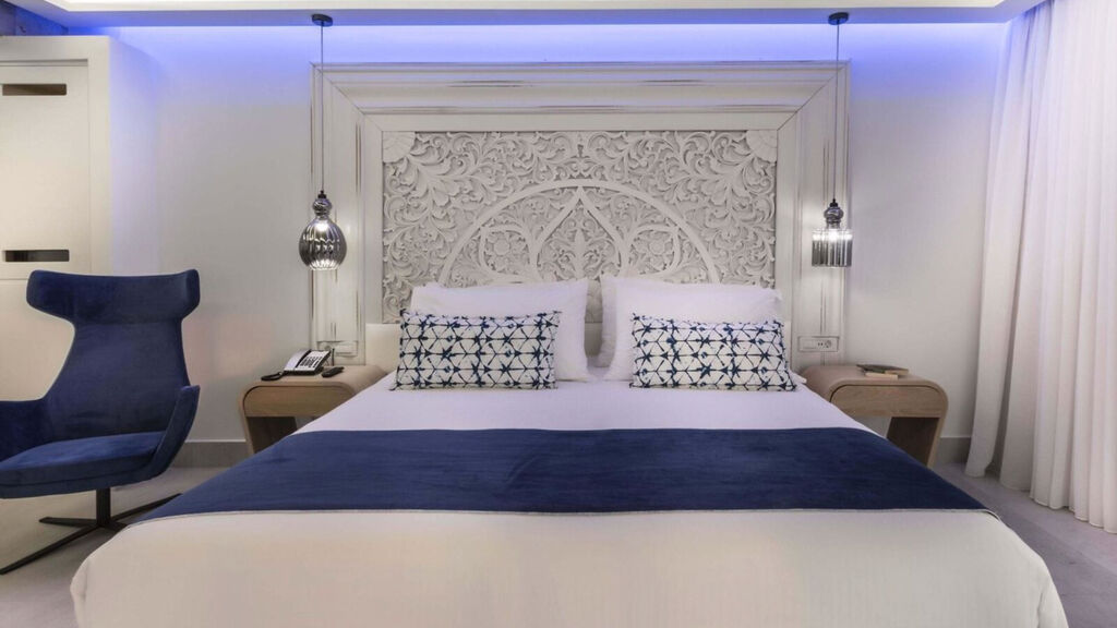 Glaros Royal Beach Hotel