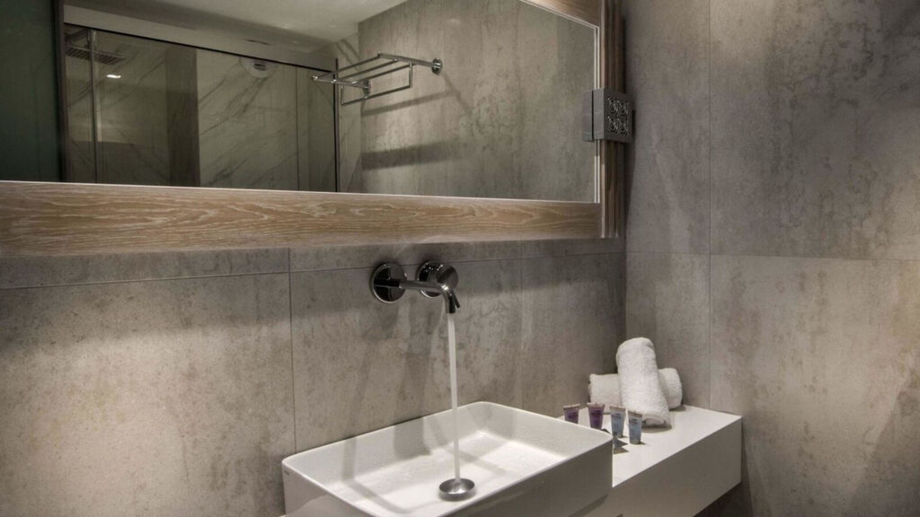 Glaros Royal Beach Hotel