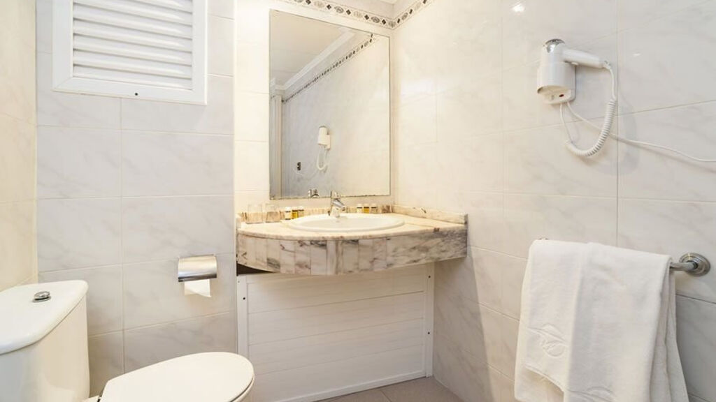 Globales Condes De Alcudia