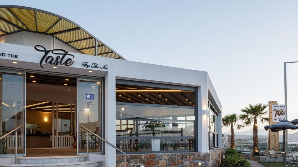 Golden Bay Hotel & Bungalows