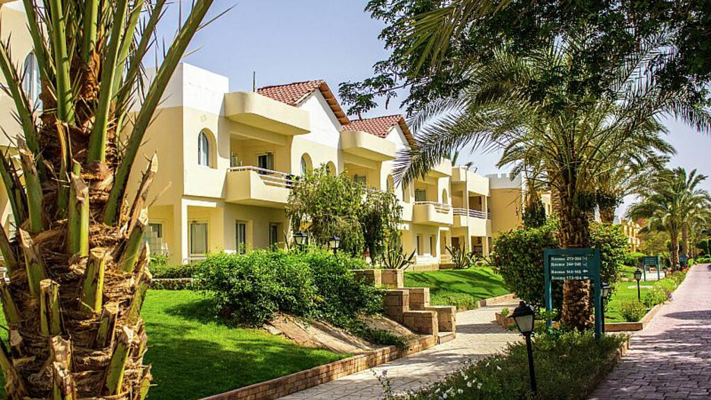 Golden Beach Resort (ex. Movie Gate)