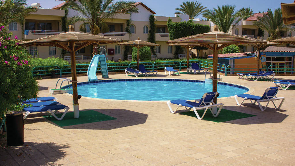 Golden Beach Resort