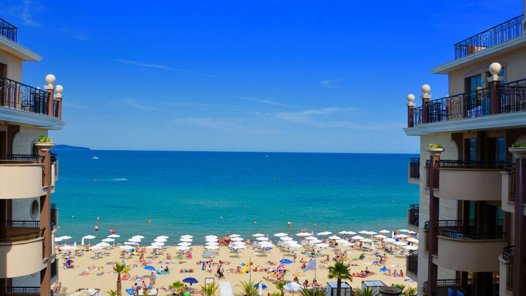 Golden Rainbow Vip Residence Aparthotel