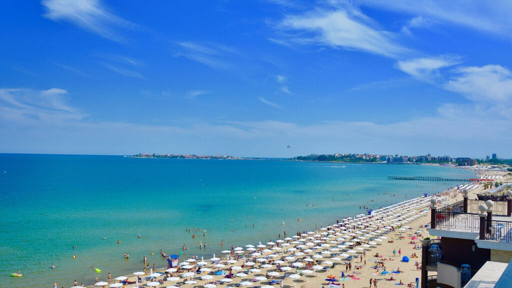 Golden Rainbow Vip Residence Aparthotel