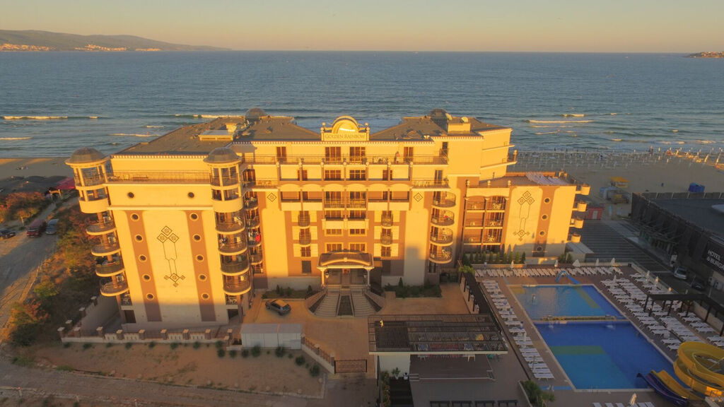 Golden Rainbow Vip Residence Aparthotel