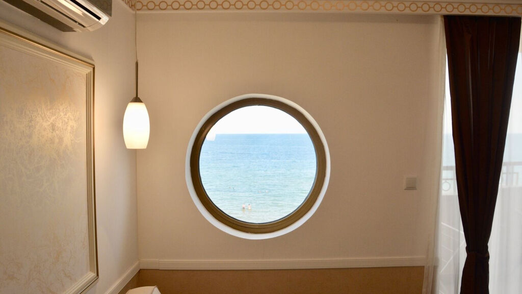 Golden Rainbow Vip Residence Aparthotel