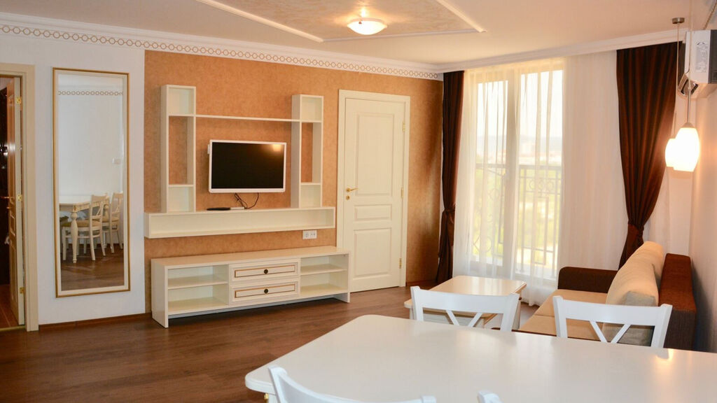 Golden Rainbow Vip Residence Aparthotel