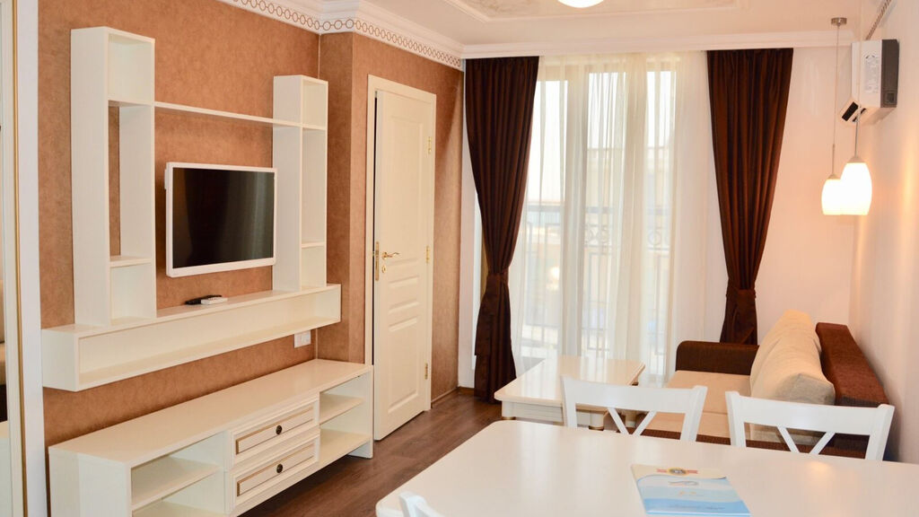 Golden Rainbow Vip Residence Aparthotel