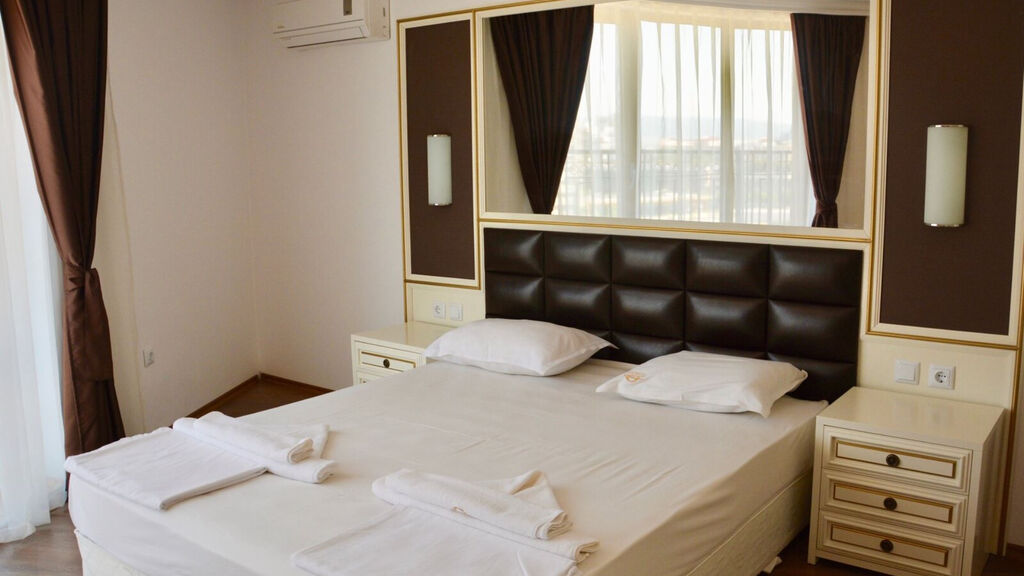 Golden Rainbow Vip Residence Aparthotel