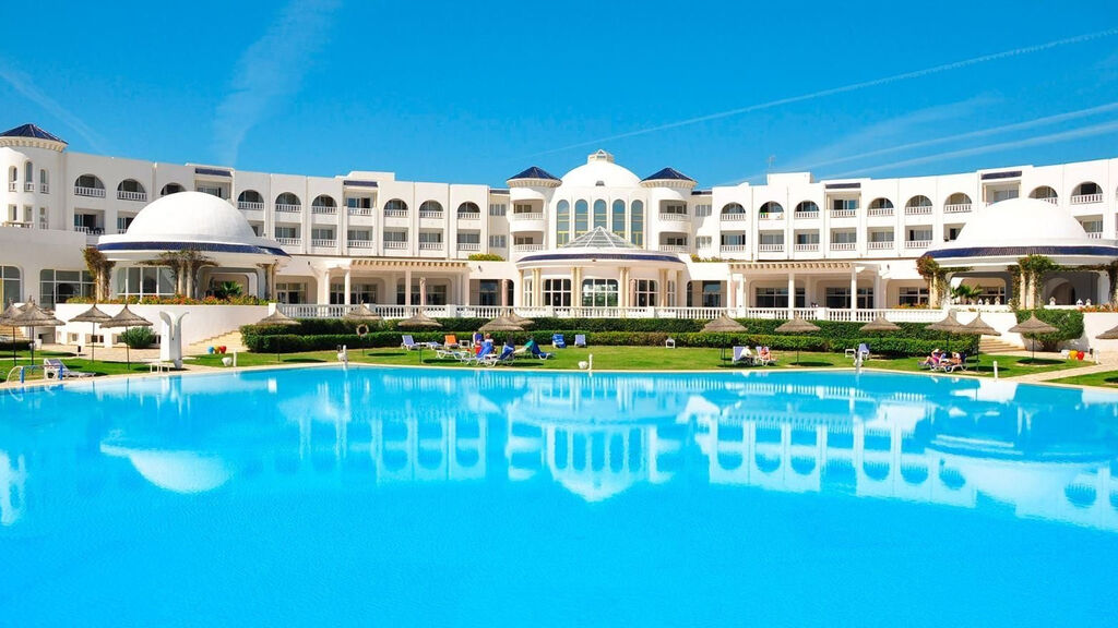 Golden Tulip Taj Sultan