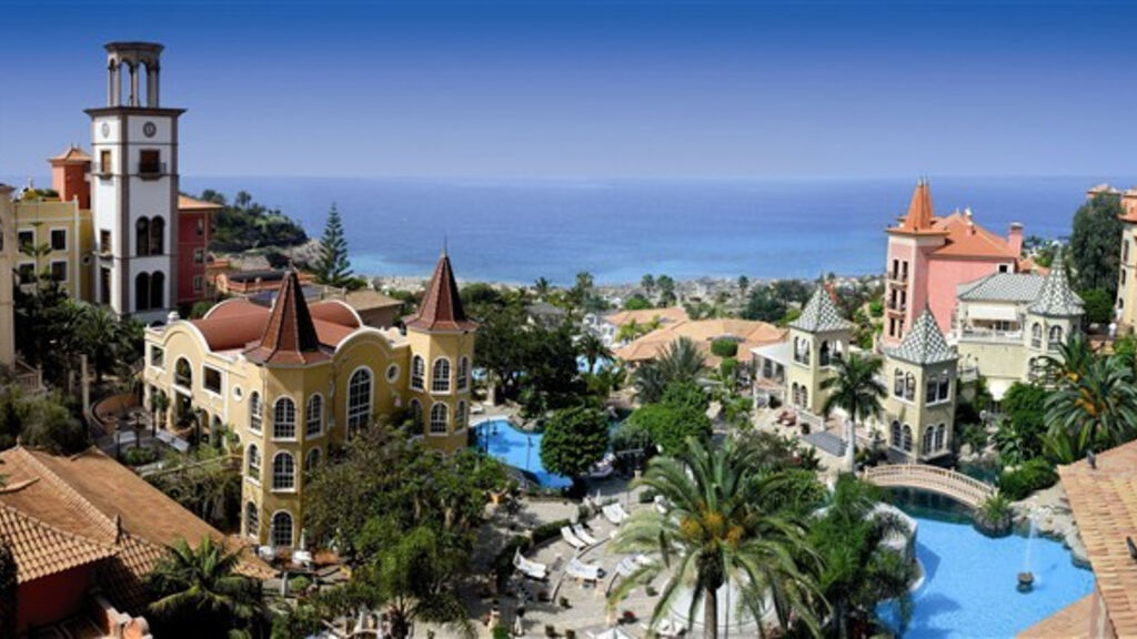 Gran Hotel Bahía Del Duque Resort & Spa