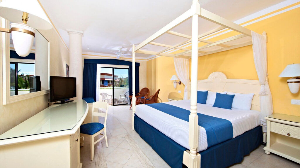 Bahia Principe Grand Tulum