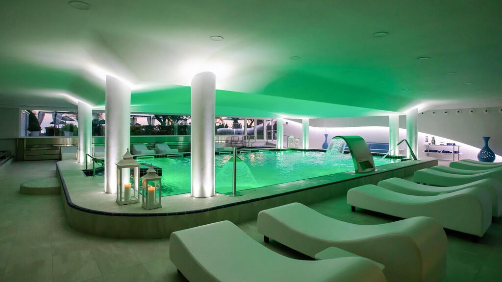 Grand Hotel Costa Brada
