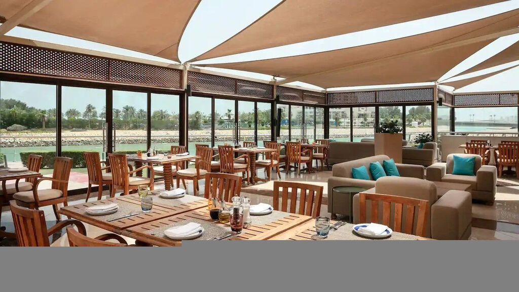 Grand Hyatt Doha Hotel & Villas