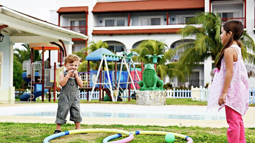 Grand Memories Santa Maria