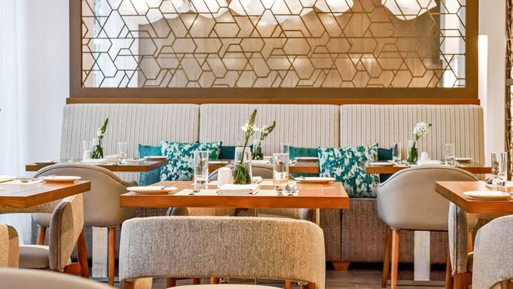 Grand Mercure Hotel Dubai