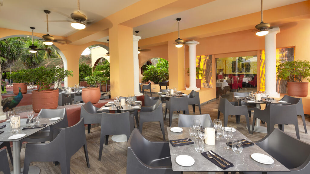 Grand Oasis Cancun