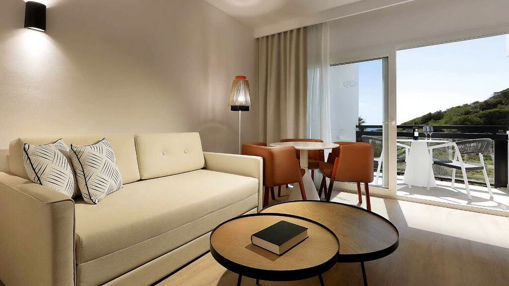 Grand Palladium Palace Ibiza Resort & Spa