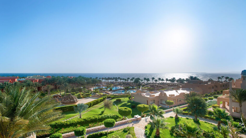 Grand Plaza Resort