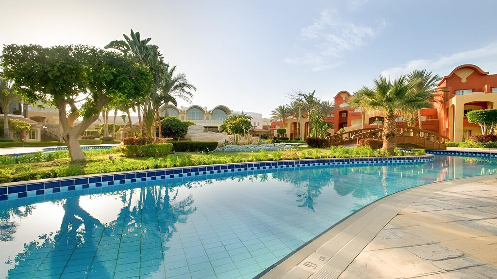 Grand Plaza Resort