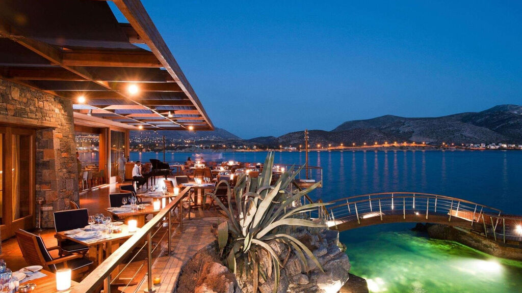 Grand Resort Lagonissi