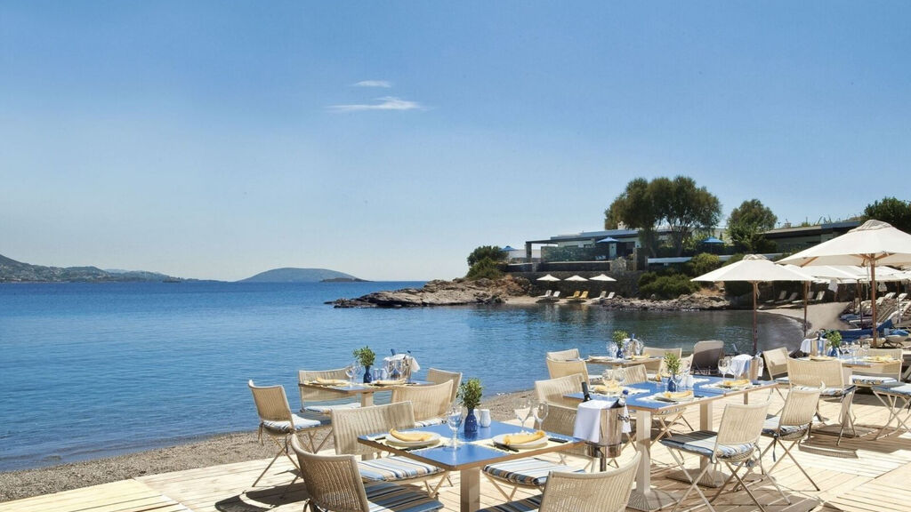 Grand Resort Lagonissi