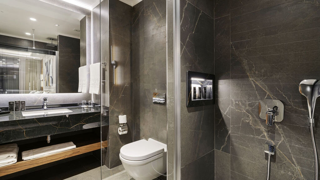 Grand Sapphire Resort