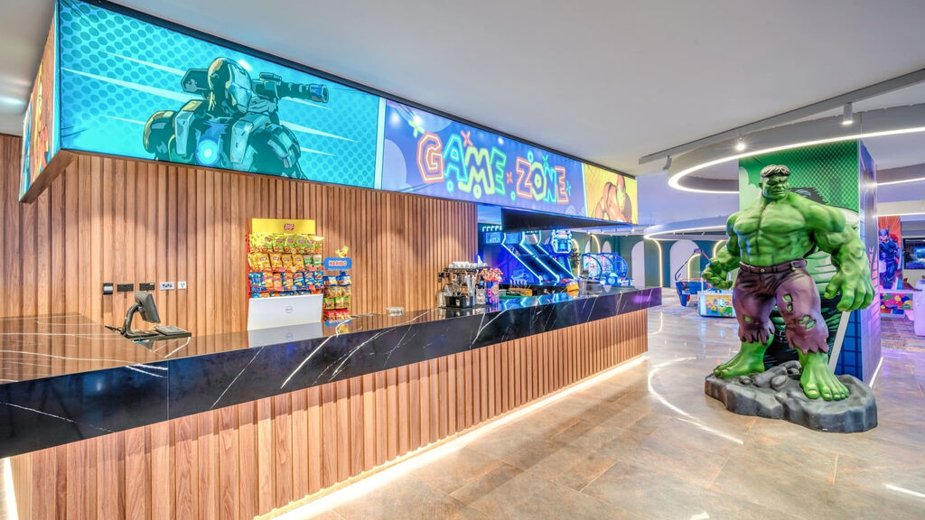 Grand Sapphire Resort