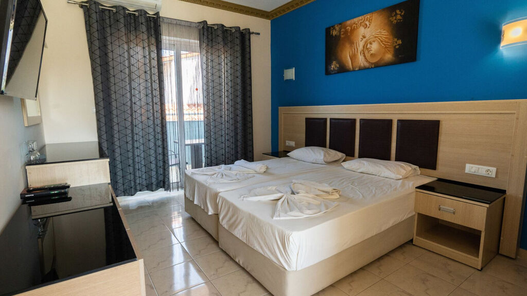 Grecian Fantasia Resort