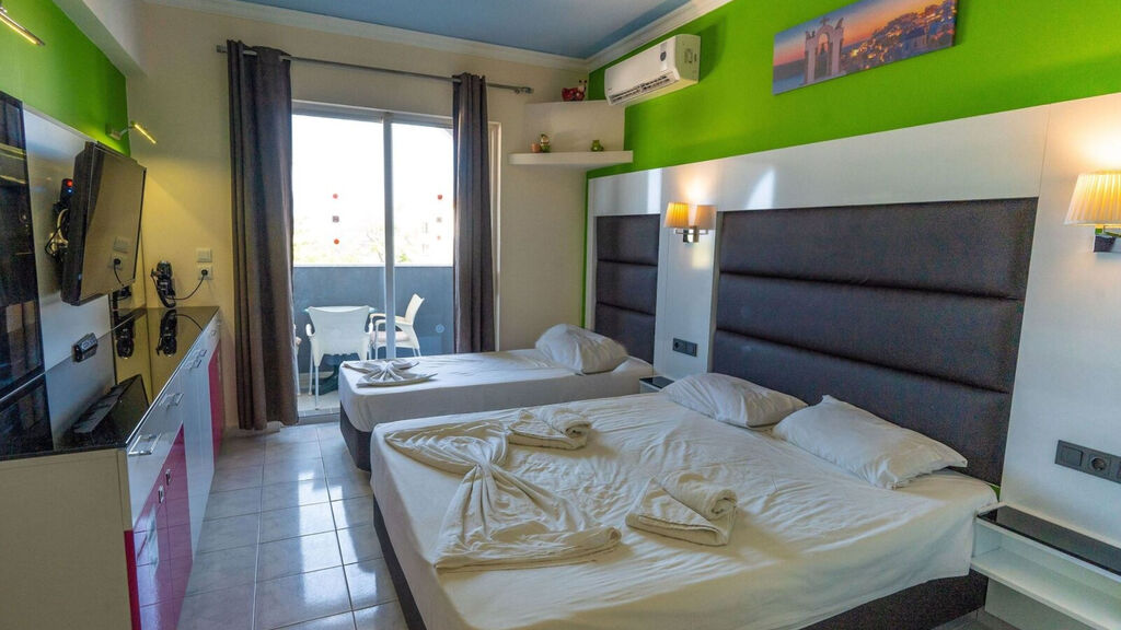 Grecian Fantasia Resort