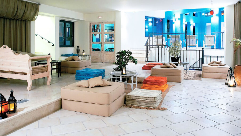 Grecotel Plaza Beach House