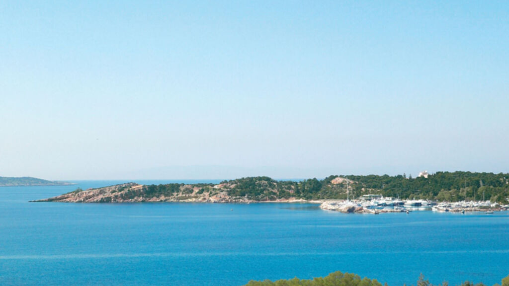 Vouliagmeni Suites