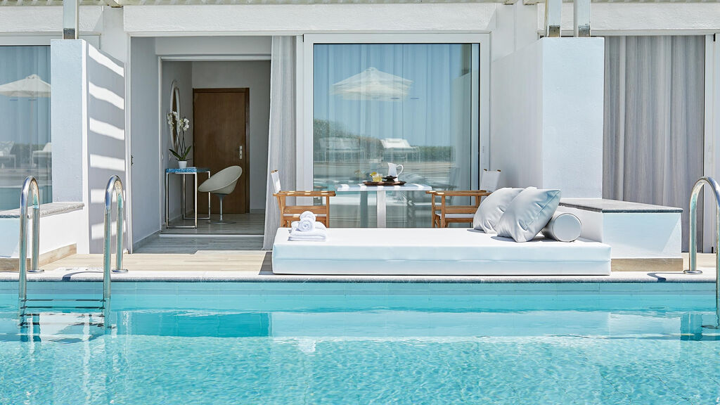 Grecotel Lux Me White Palace