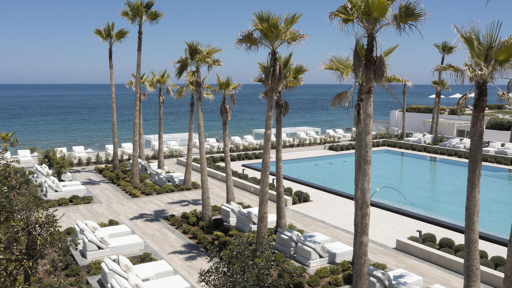 Grecotel Lux Me White Palace