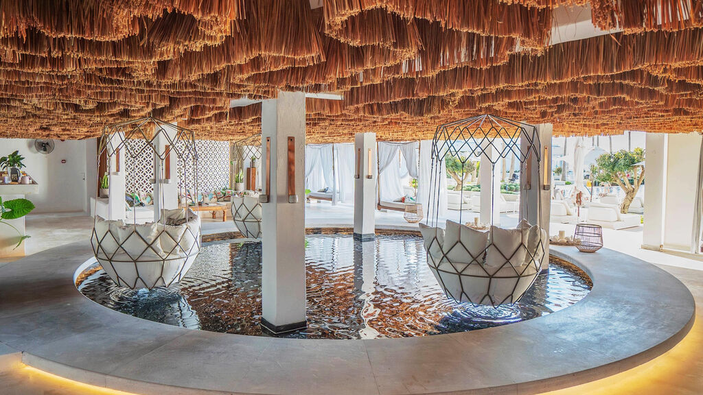 Grecotel Lux Me White Palace
