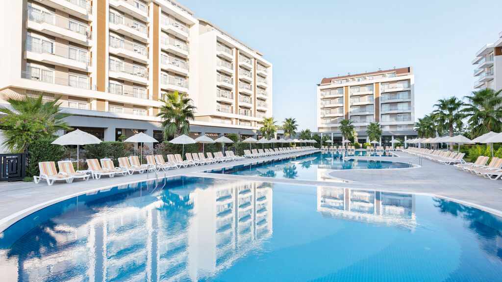 Greenwood Suites Resort