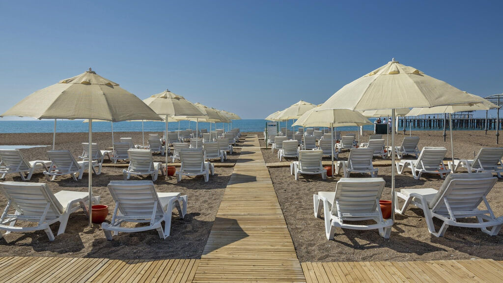 Greenwood Suites Resort